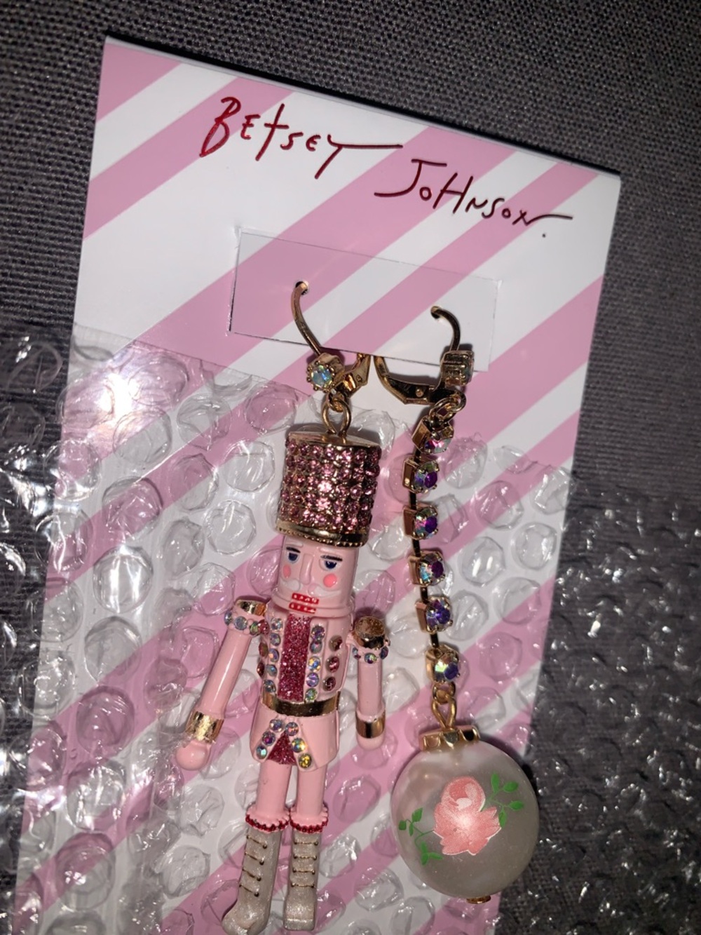 🆕-Betsey Johnson Pink Nutcracker Asymmetric Dangle Earrings with Floral Orb - Picture 6 of 6